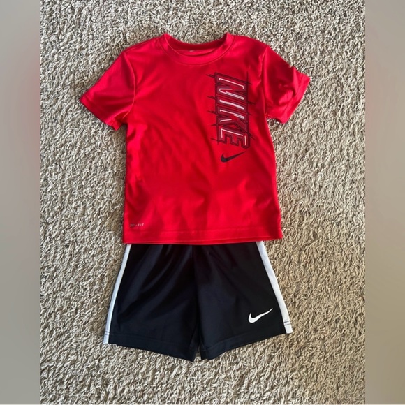 Boys Size 7 Nike/Under Armour Shorts Set - Picture 14 of 16